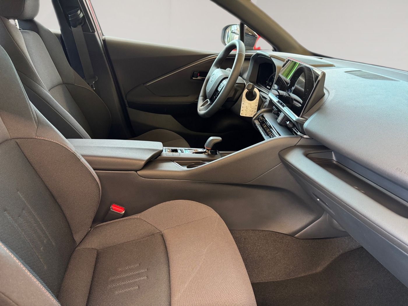 Toyota C-HR 1.8 Hybrid Team D mit Technik-Paket AUT