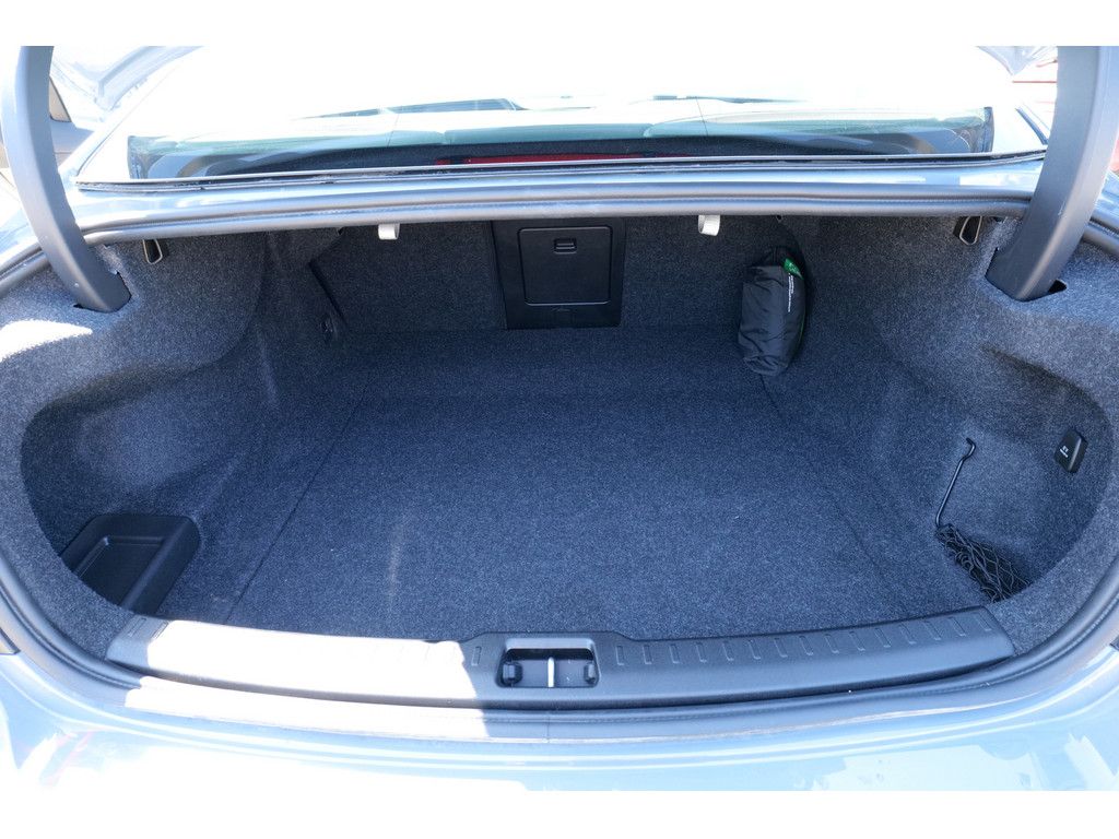 Volvo S60 Lim. T8 Ultimate Dark Recharge Plug-In Hybri