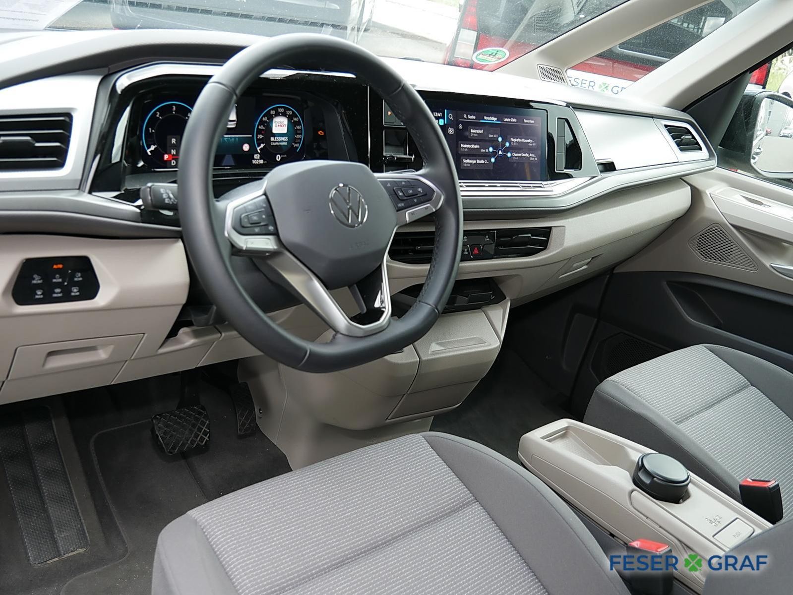 Volkswagen T7 Multivan 2.0 l 110 kW TDI - Samsaru's Car Outlet