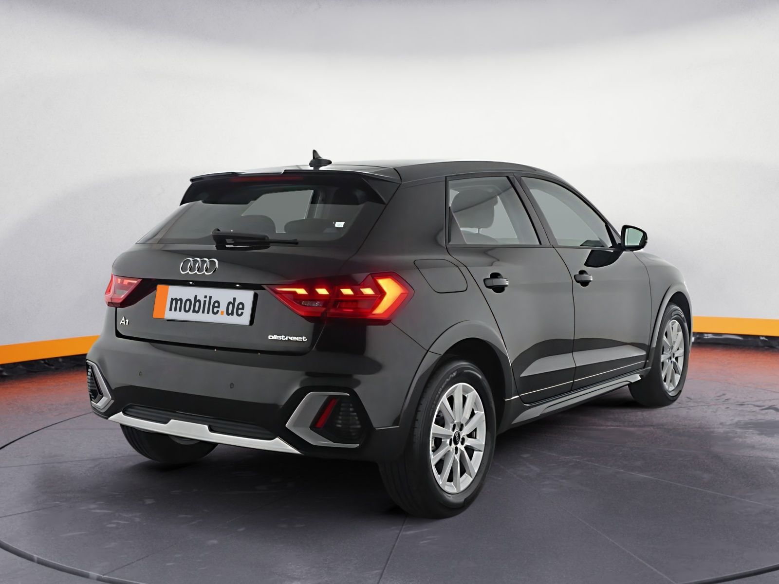 Audi A1 allstreet 30 TFSI S tronic - Samsaru's Car Outlet