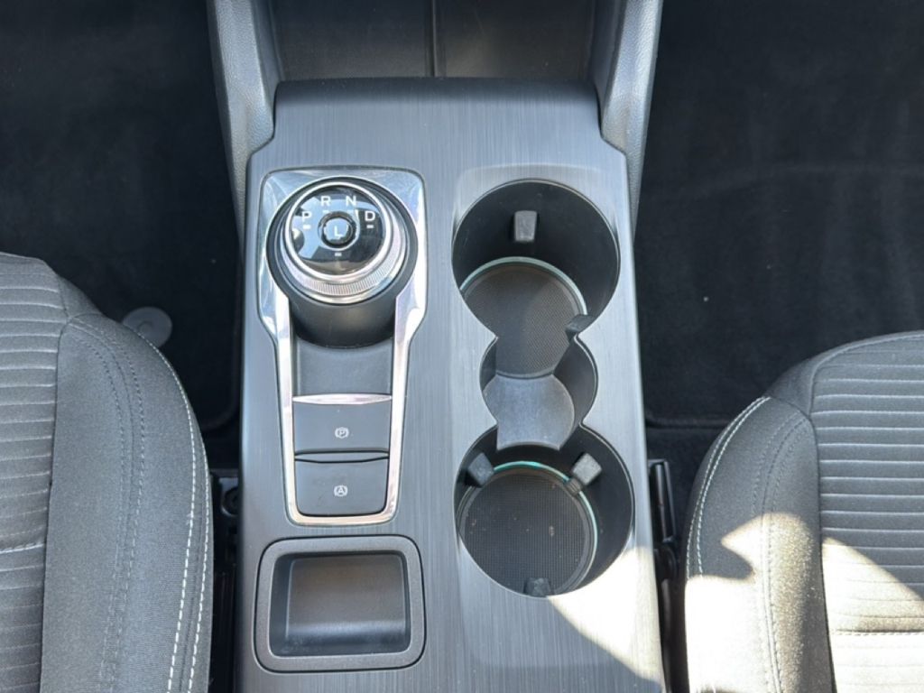 Ford Focus Turnier Titanium NAVI AHK LED ACC SHZ Appl