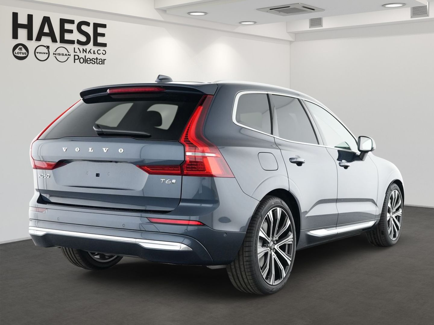 Volvo XC60 T6 Plus Bright Plug-In Hybrid AWD EU6d Luft