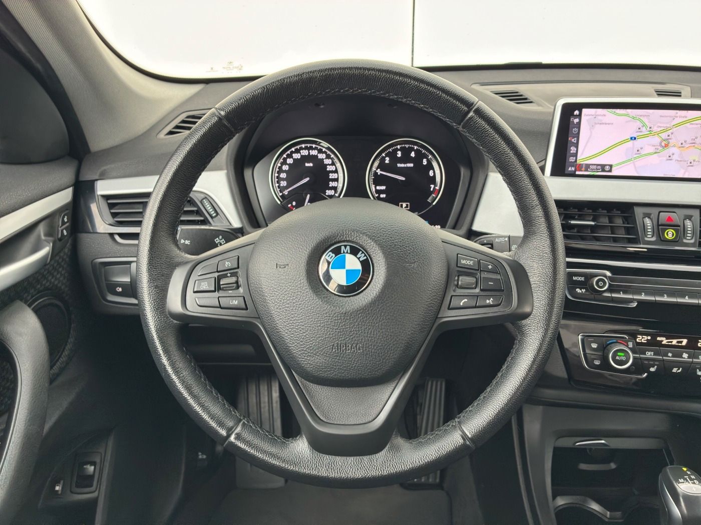 BMW X1 xDrive25e - Samsaru's Car Outlet