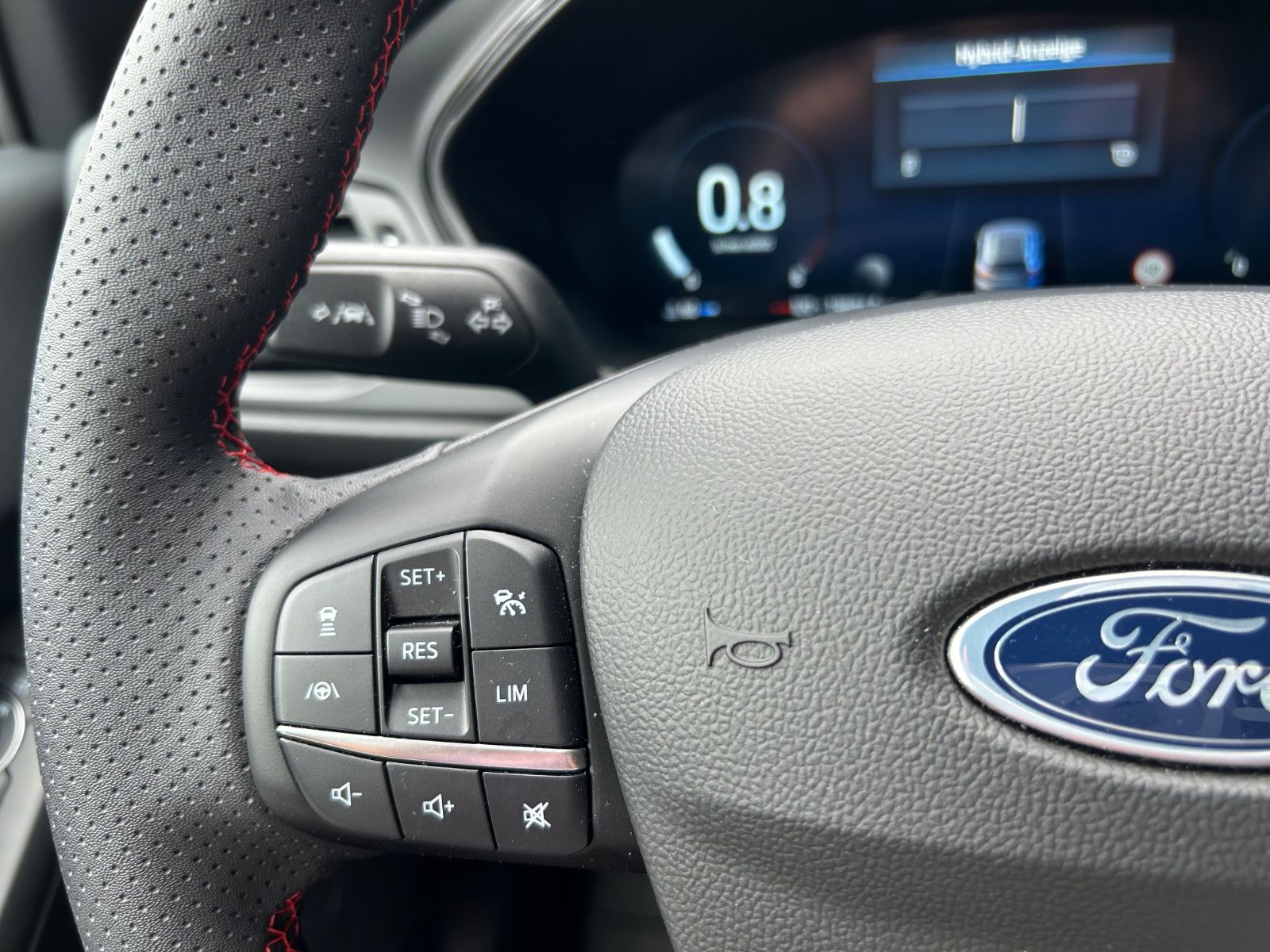 Ford Focus Kombi ST-Line X 155 Auto. +el.Heckkl.+++