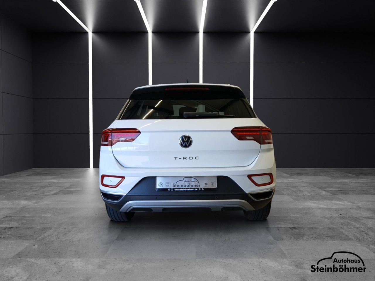 Volkswagen T-Roc Style 1.5TSI DSG Plus - Samsaru's Car Outlet