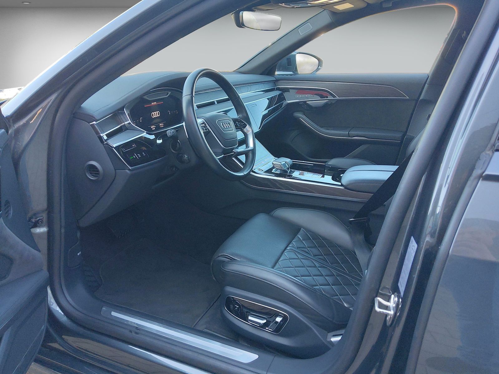 Audi A8 S line 50 TDI Black - Samsaru's Car Outlet