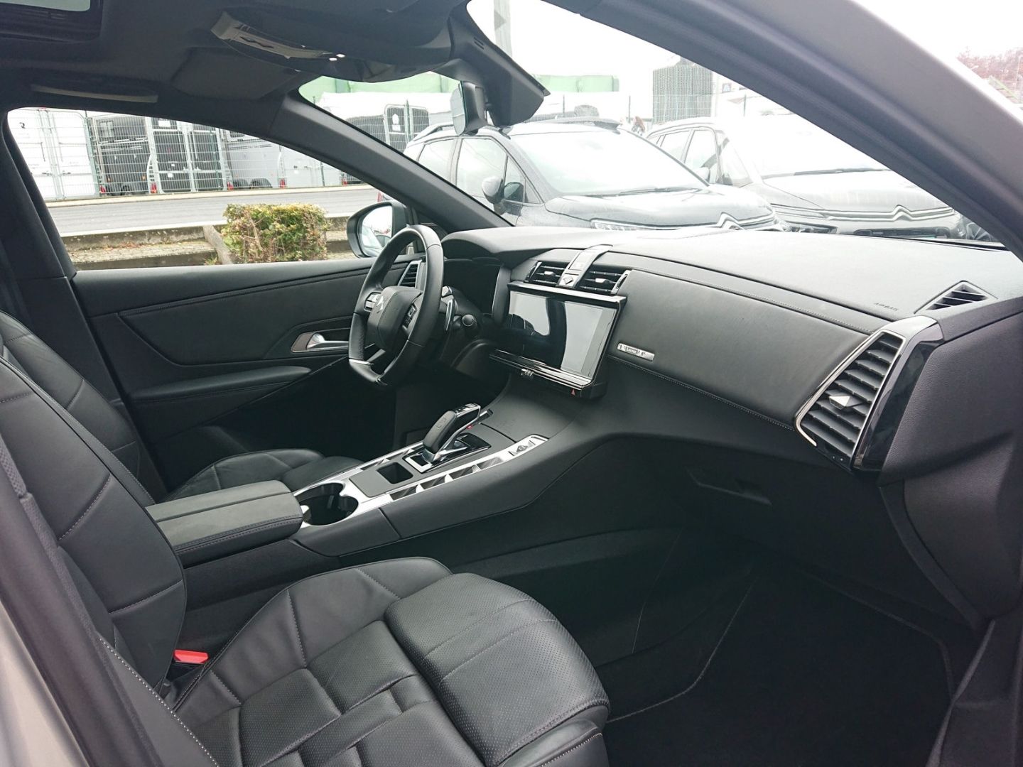 DS Automobiles DS7 Crossback E-TENSE 4x4 LOUVRE Hifi Panodach N