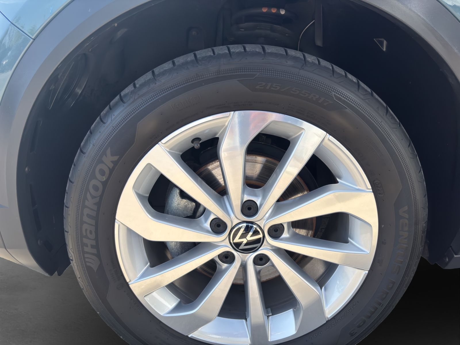 Volkswagen T-ROC Life 2.0 TDI - Samsaru's Car Outlet