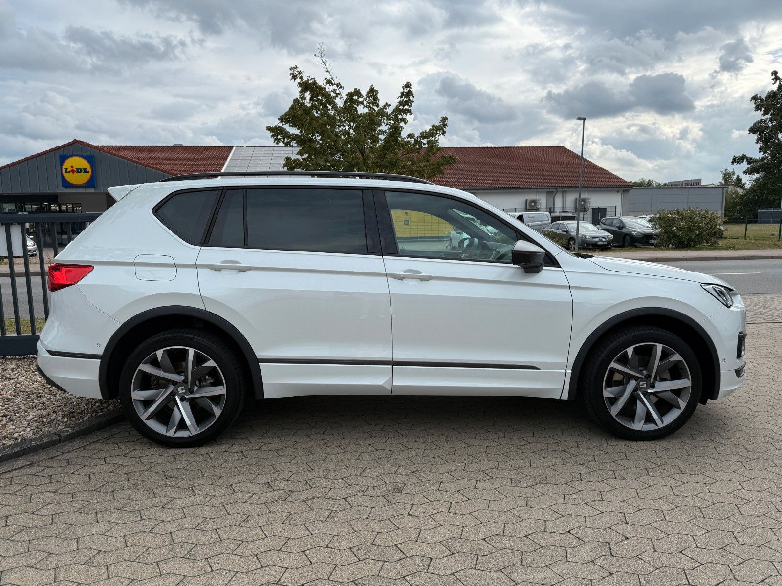 Seat Tarraco FR e-Hybrid Pano Leder Memory AHK