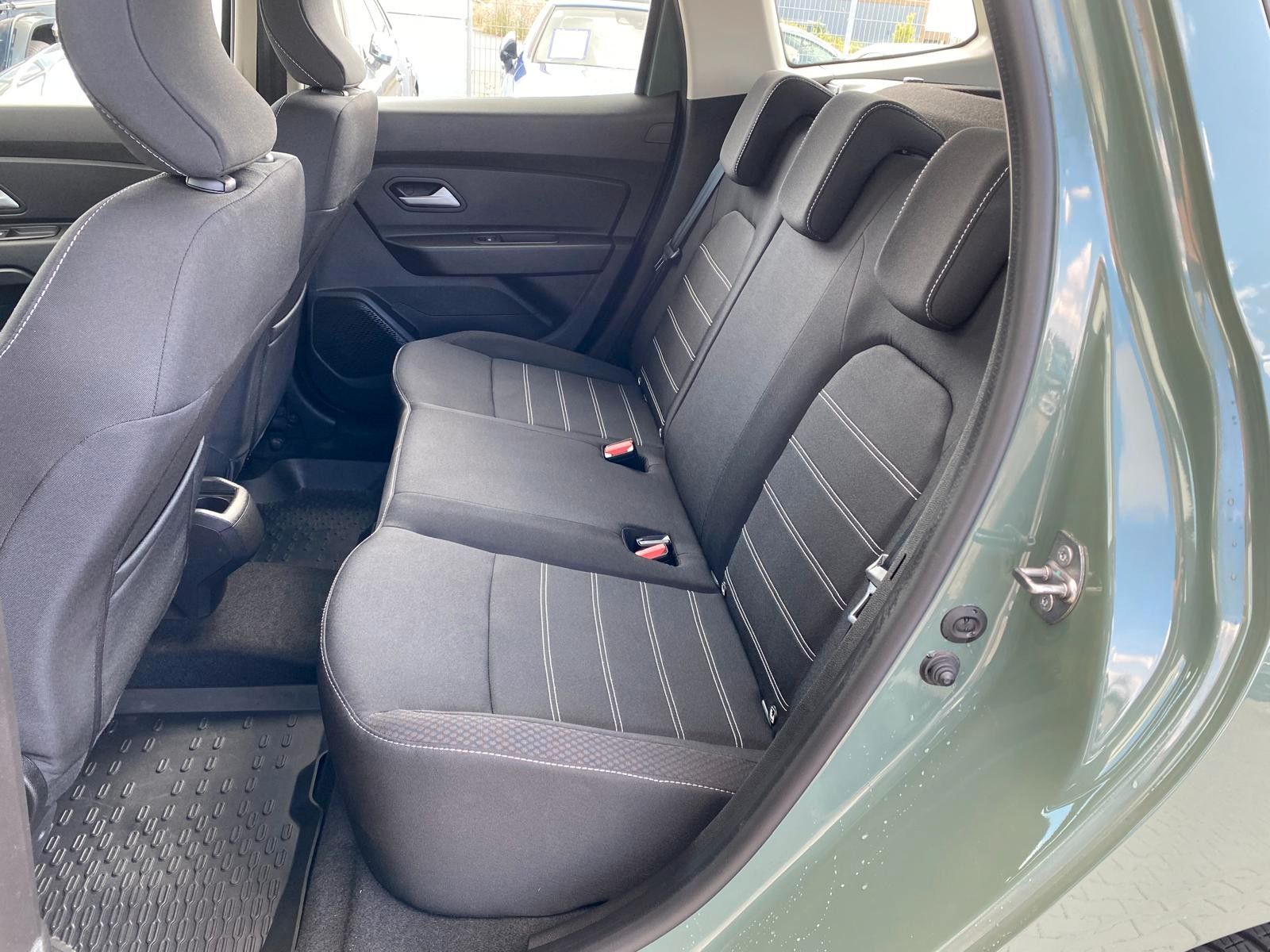 Dacia Duster II Expression 4WD - Samsaru's Car Outlet