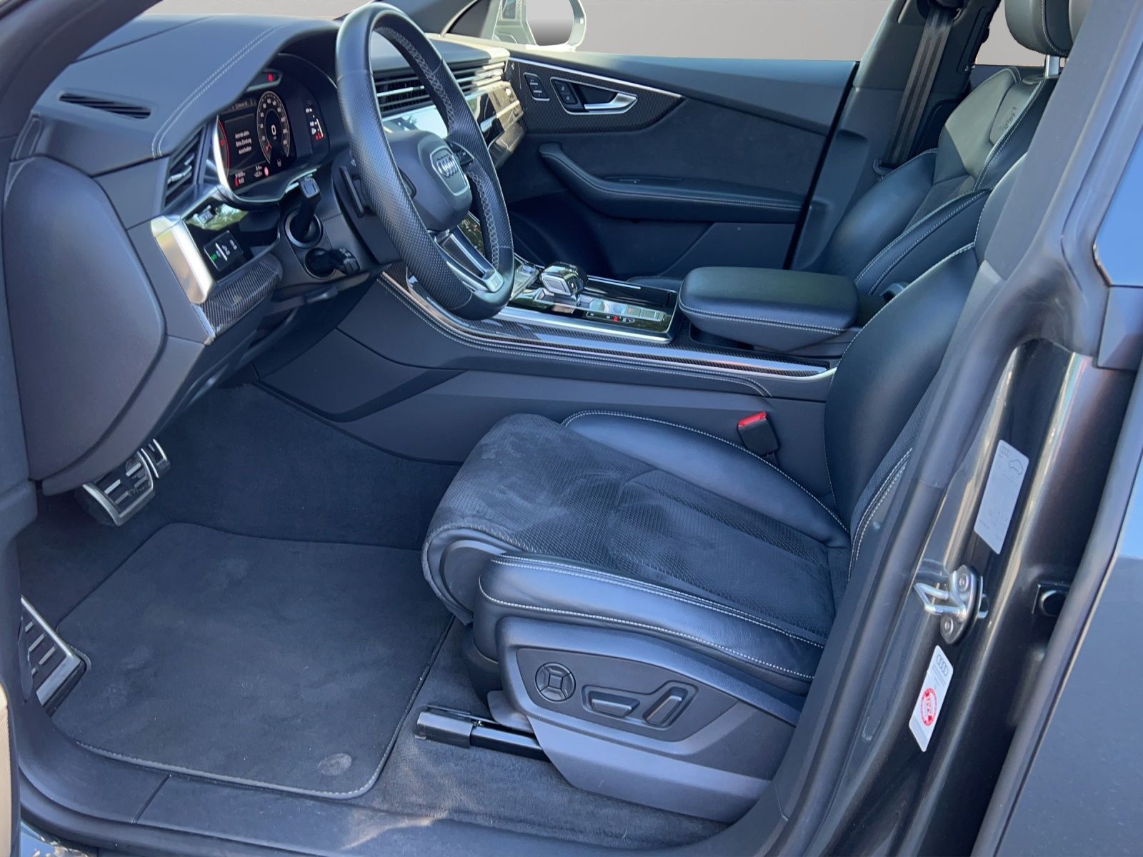 Audi Q8 50 TDI qu. s-line STANDHZG.+AHK+ACC+MATRXI LE