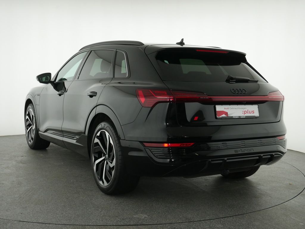Audi Q8 55 S Line Int Pano,HUD,AHK,B&O,Matrix,Leder