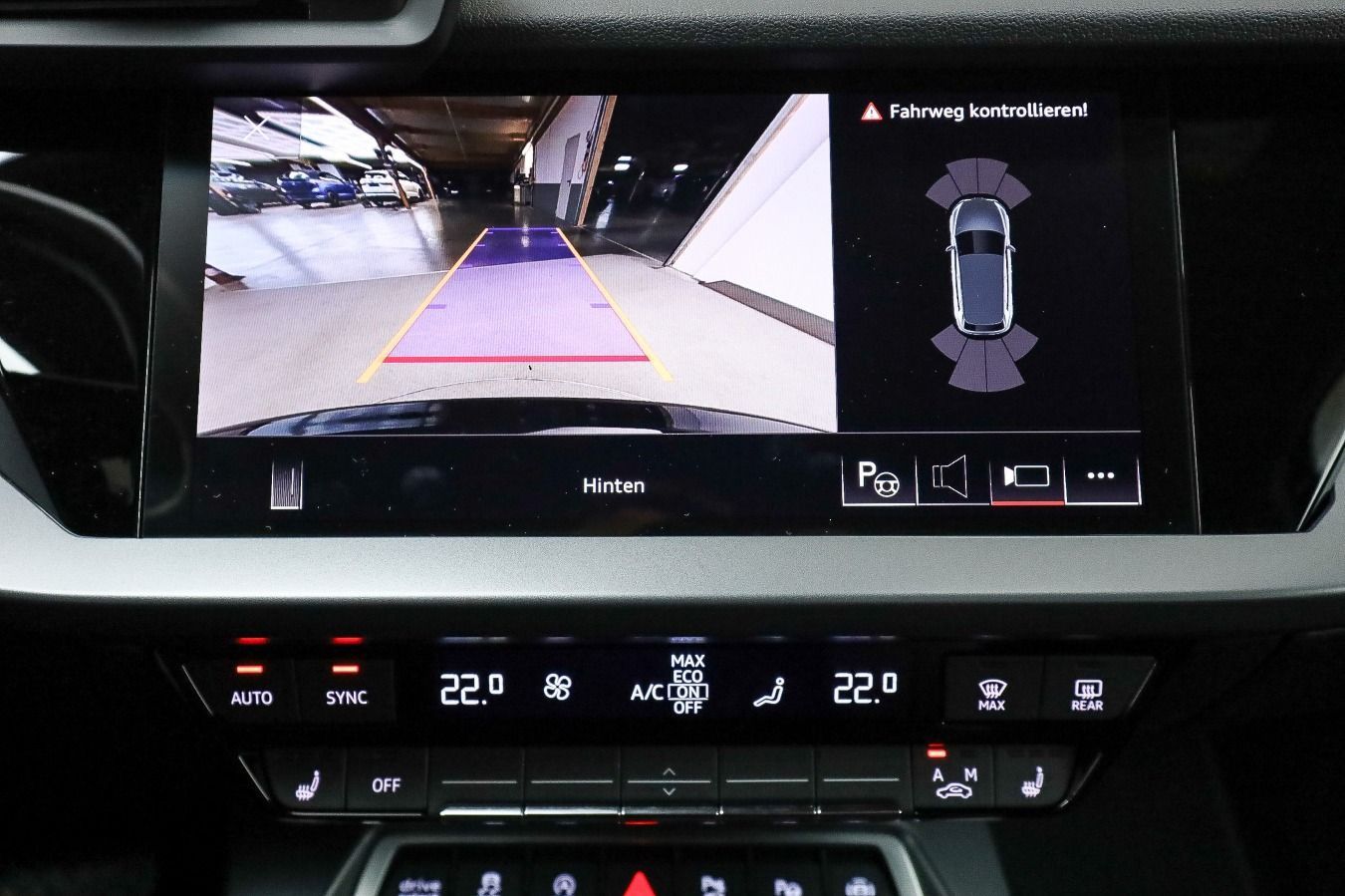 Audi A3 Sportback 35 TDI advanced - Samsaru's Car Outlet