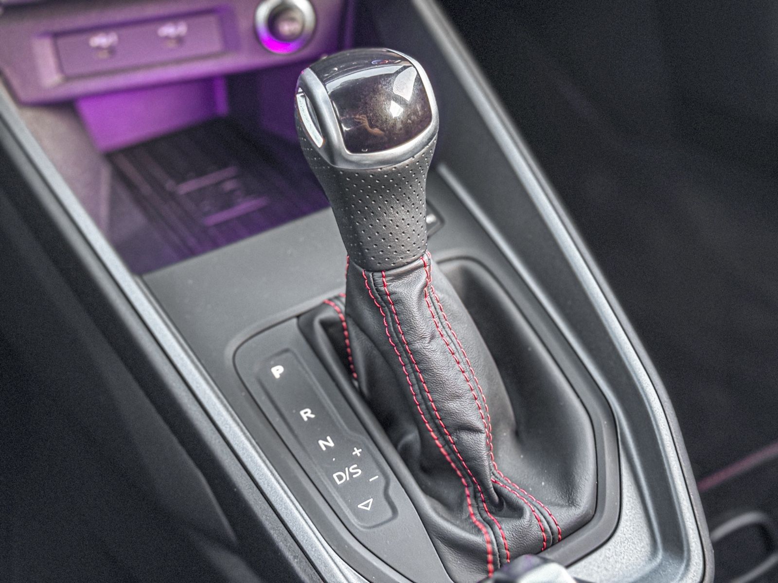 Audi A1 Sportback 40 TFSI S line - Samsaru's Car Outlet