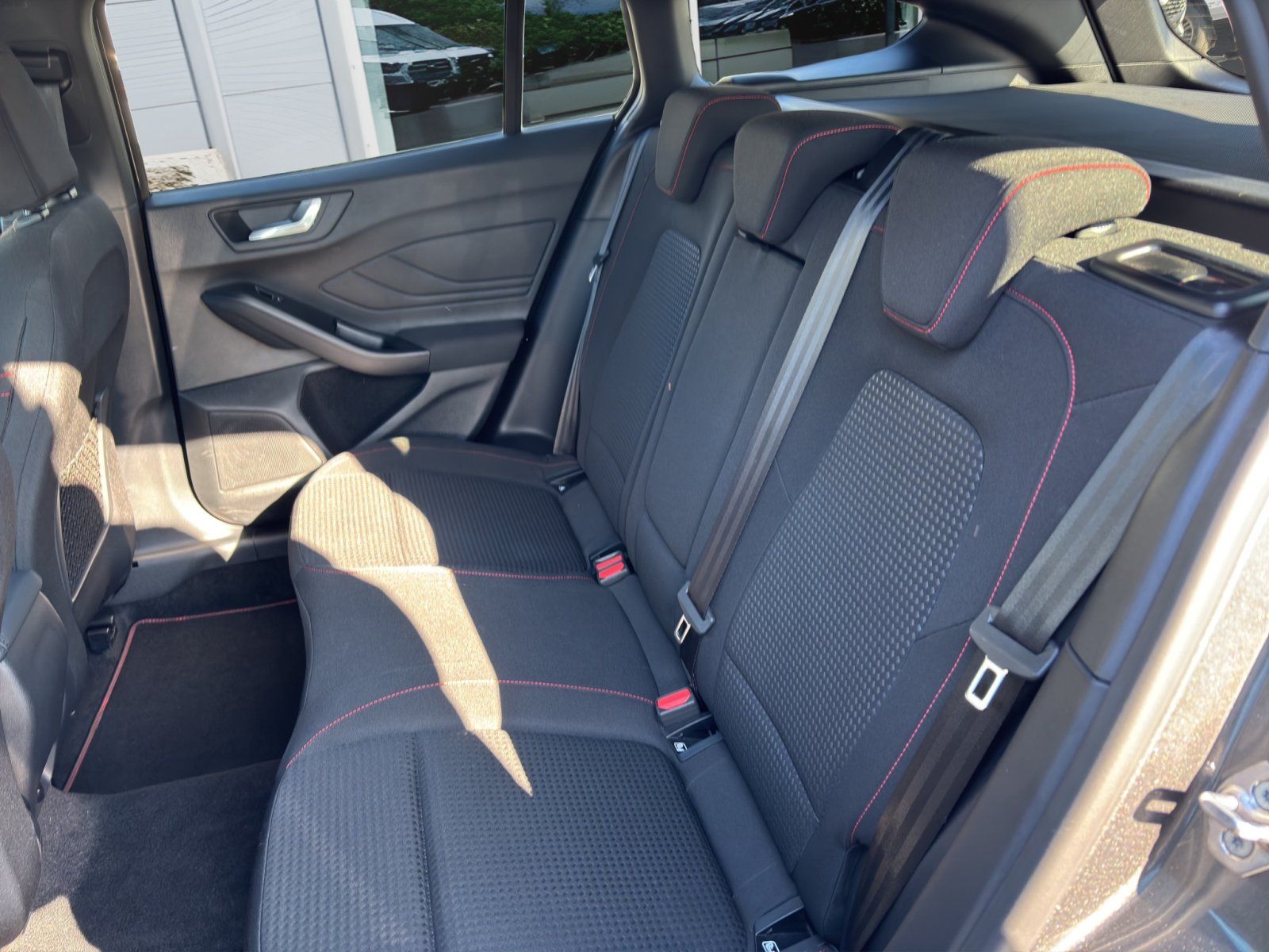 Ford Focus 1.0 Ecoboost ST-Line X #Winterpaket