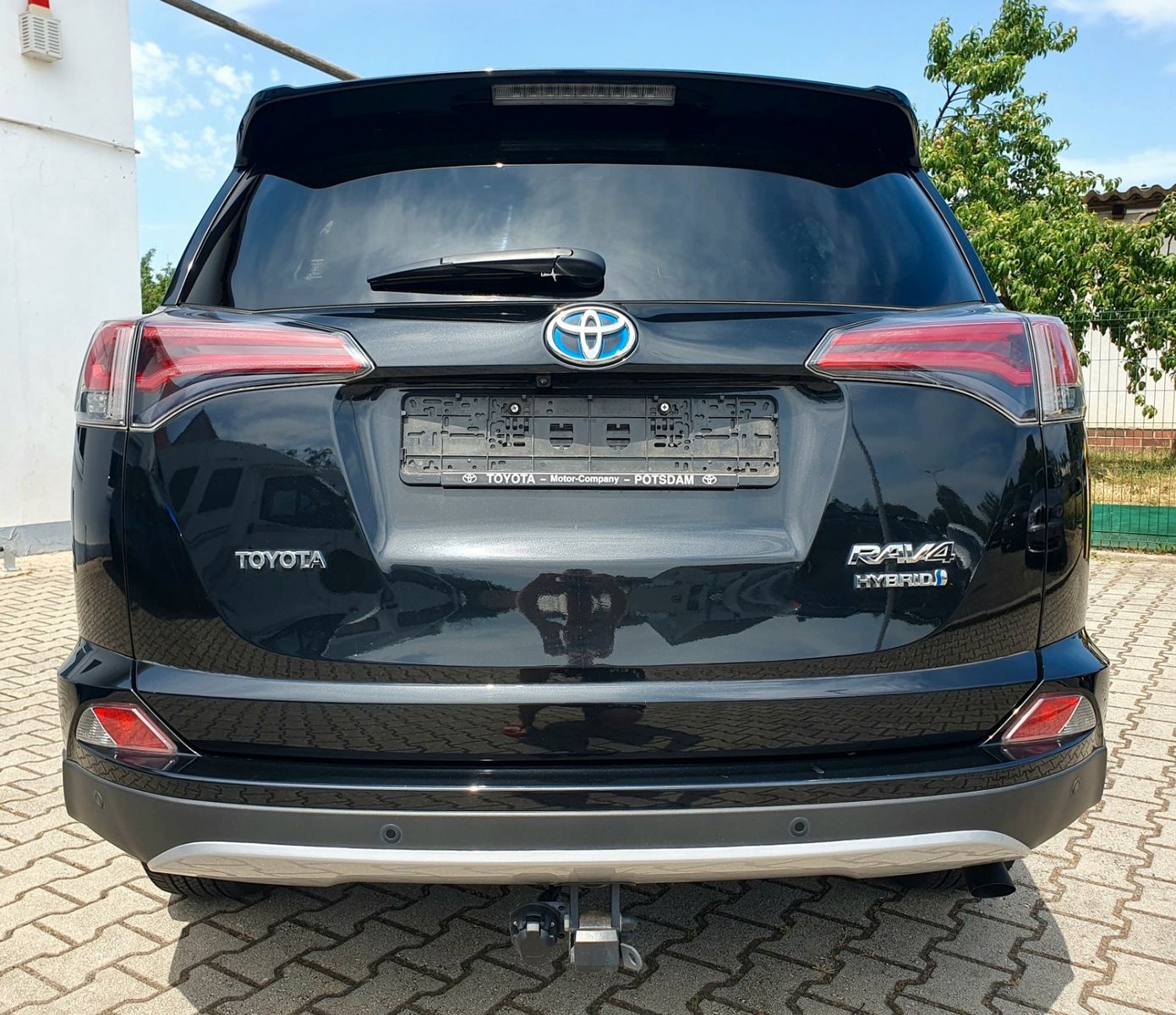Toyota RAV 4 Team - Samsaru's Car Outlet
