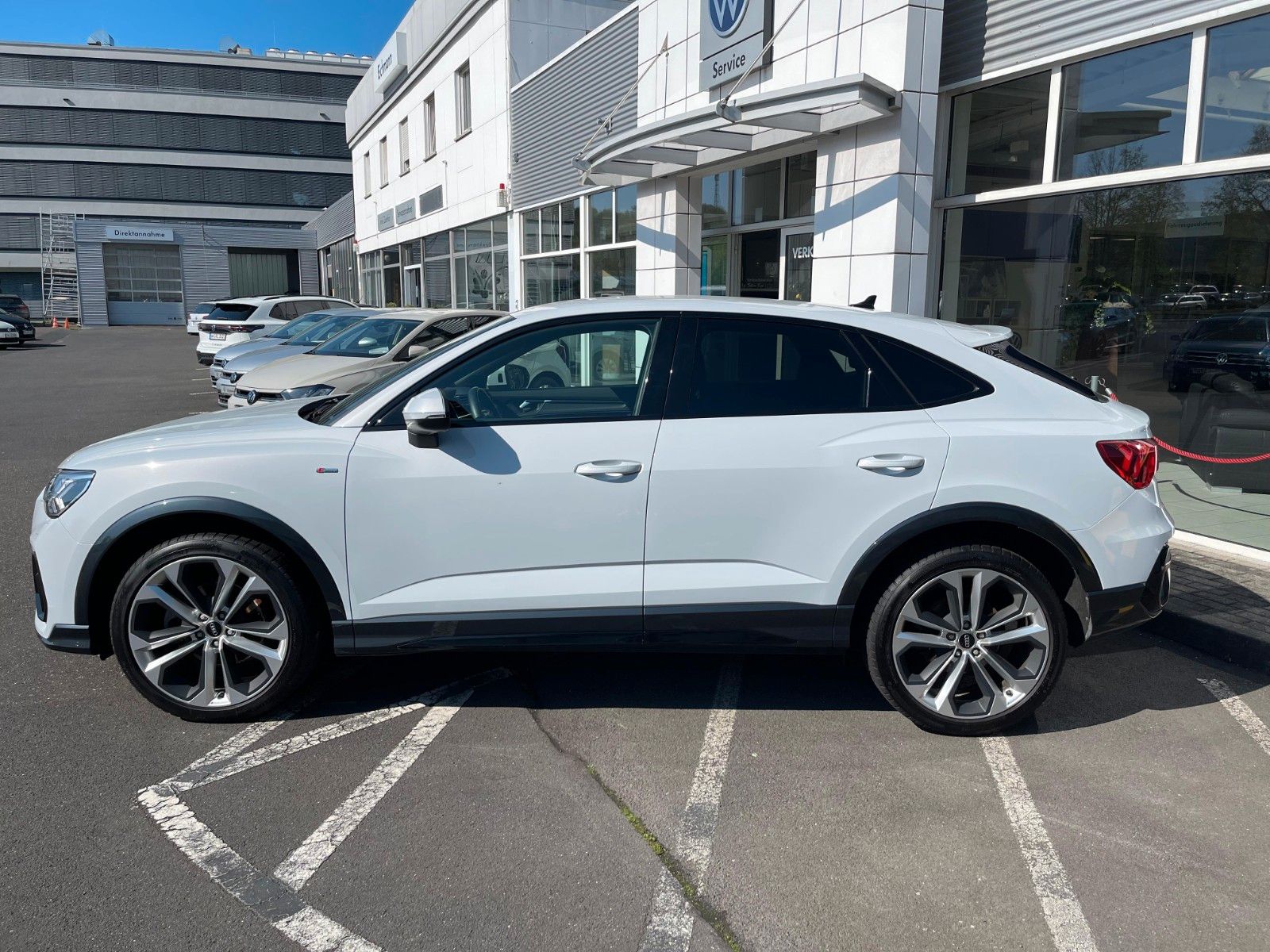 Audi Q3 Sportback 45 TFSI quattro S line - Samsaru's Car Outlet