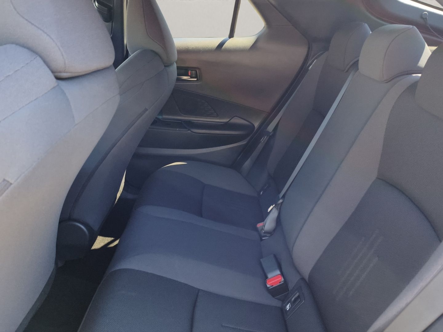 Toyota C-HR HYBRID TEAMPLAYER+ NAV+ACAA !!