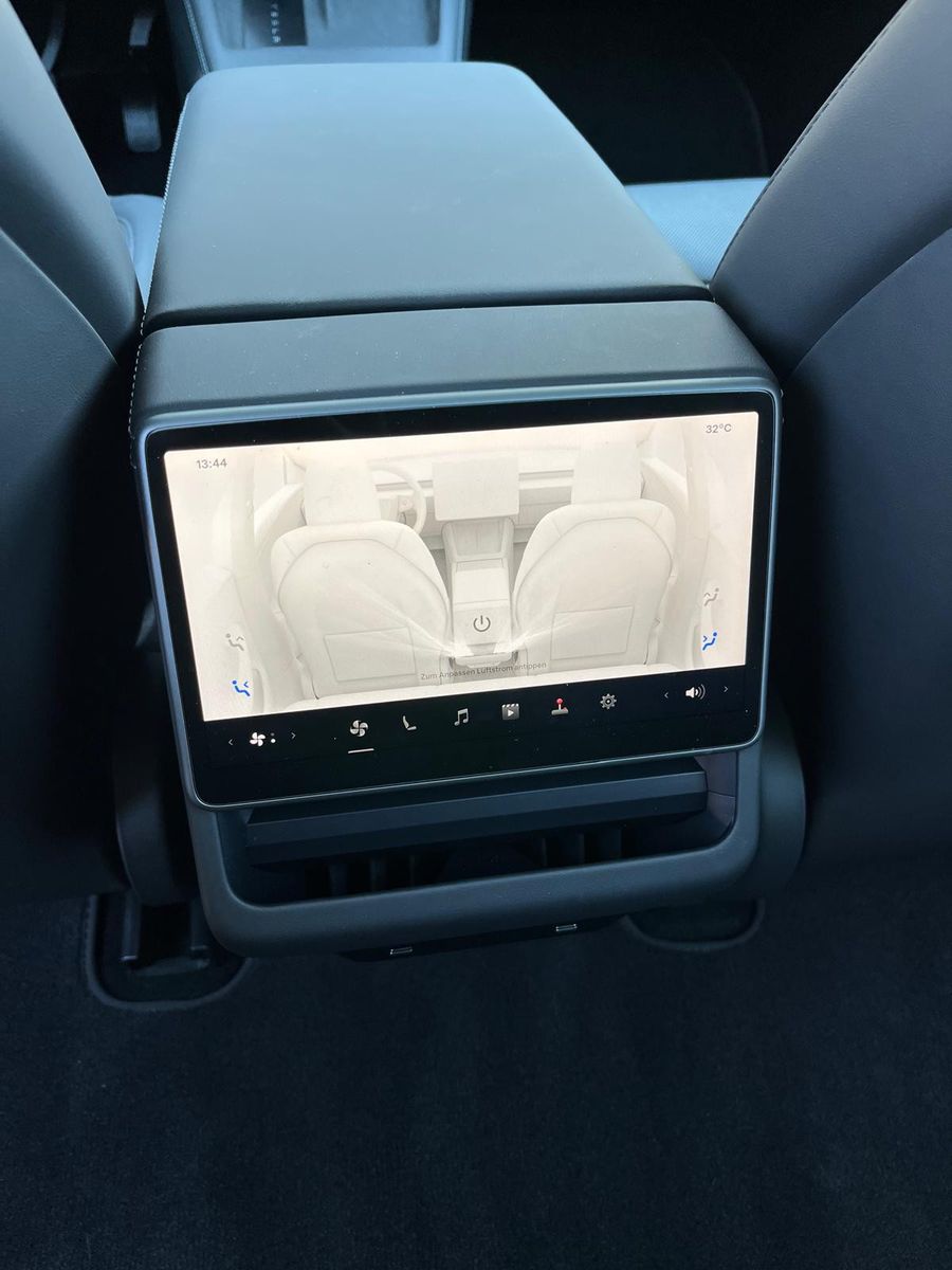 Tesla Model 3 Premium Long Range Dual AWD *6.000 km*
