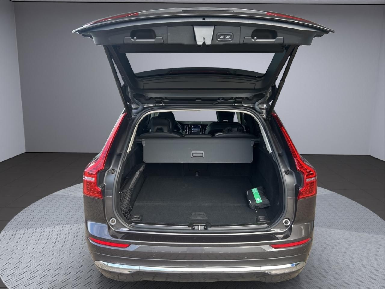 Volvo XC60 Inscription T8 Recharge *AHK*Xenium Paket