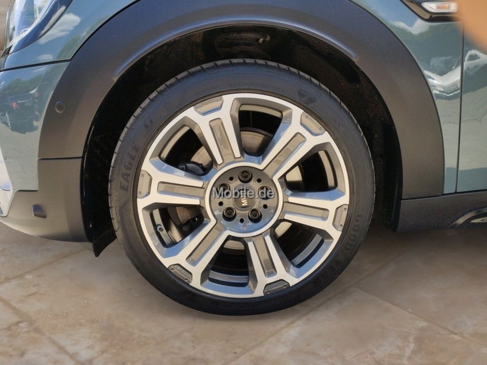 MINI Countryman Cooper S - Samsaru's Car Outlet