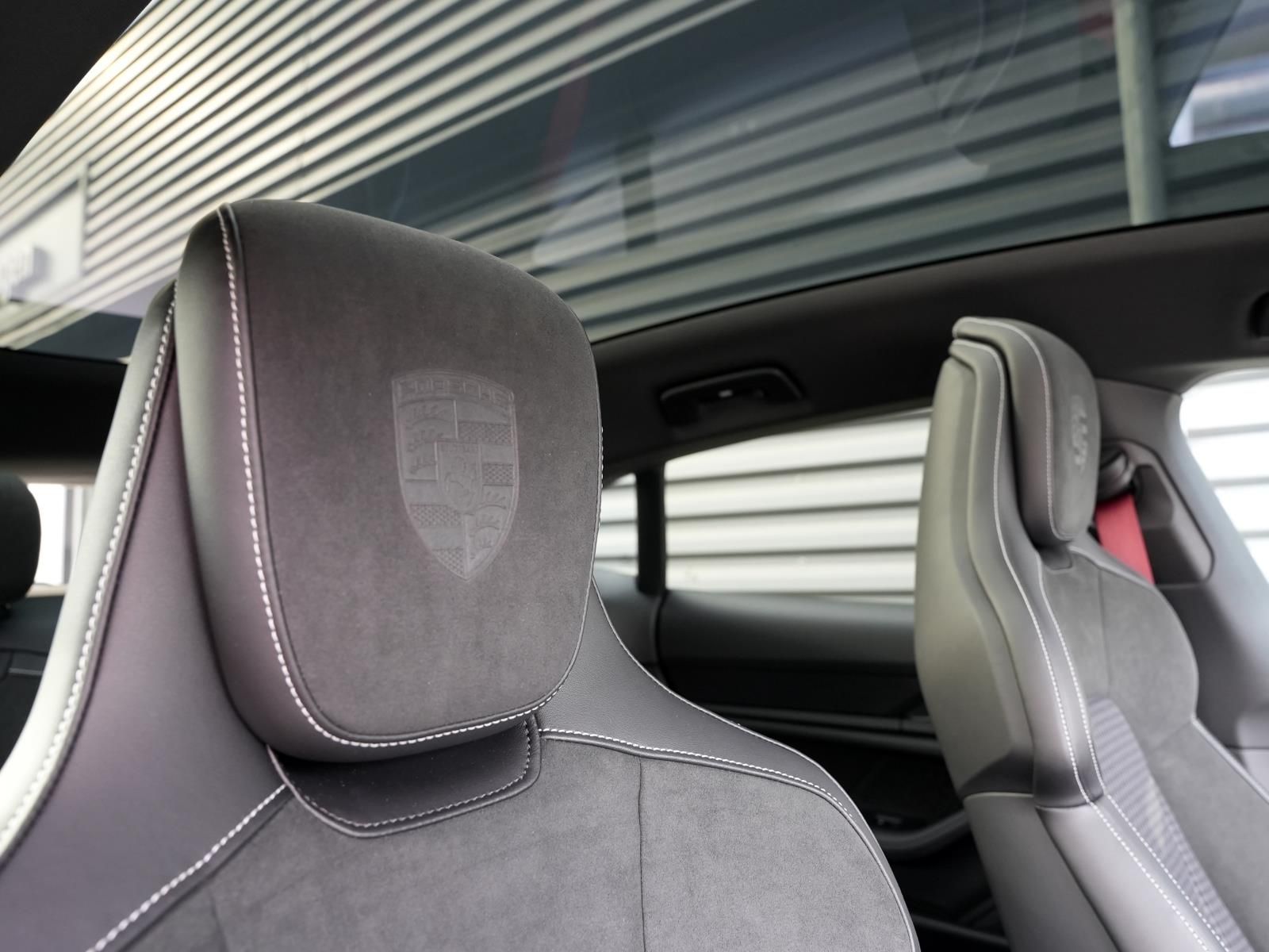 Porsche Taycan 4S Cross Turismo InnoDrive Surround-View