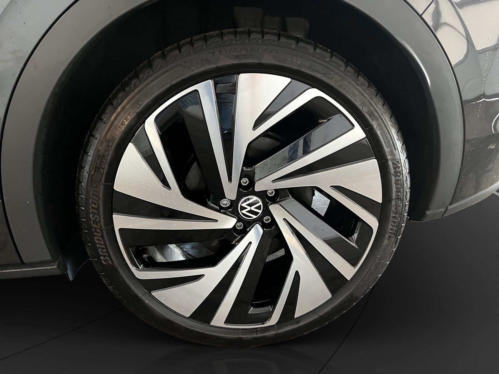 Volkswagen ID.4 GTX 4M AHK Pano Matrix LM 21" Navi 360° ACC