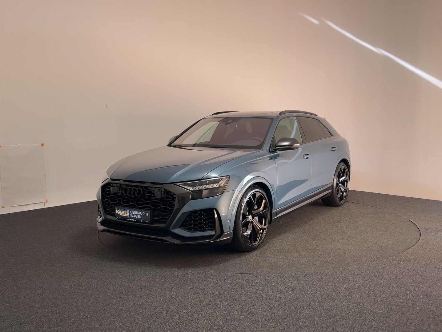 Audi RS Q8 4.0 TFSI quattro Dynamik Plus Sportabgas
