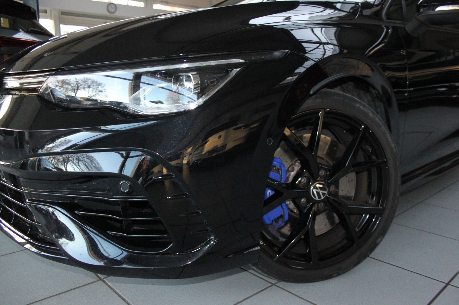 Volkswagen Golf VIII Variant R/DSG/PANO/LEDER/IQLED/H&K/BLC