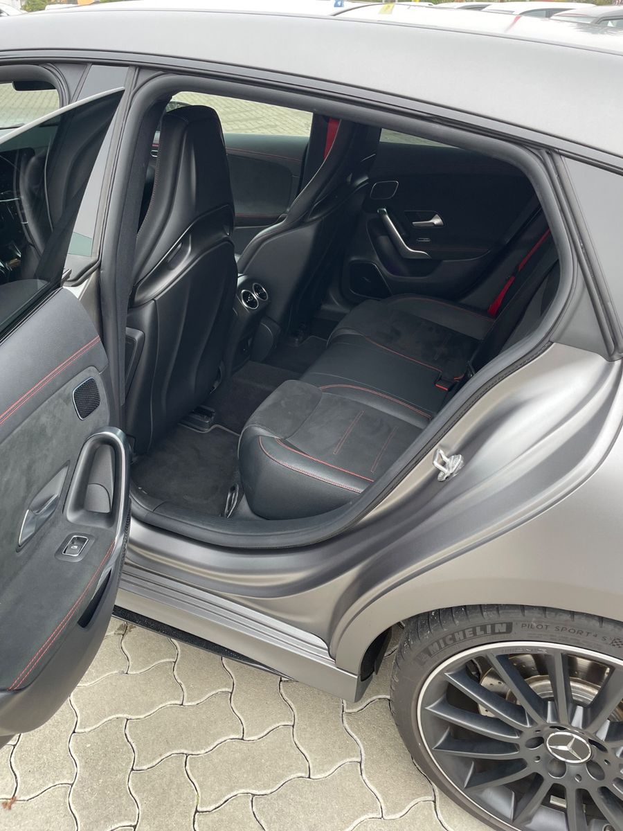 Mercedes-Benz CLA 35 AMG - Samsaru's Car Outlet