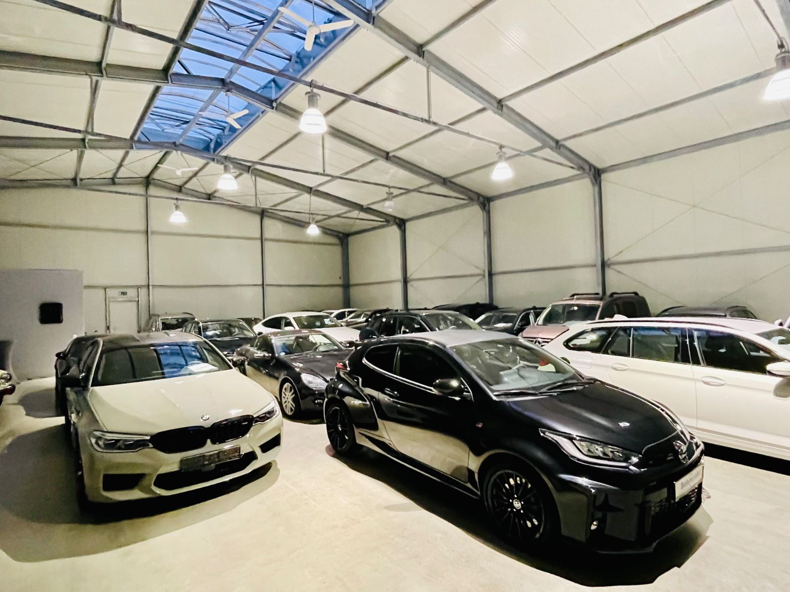 BMW X3 xDrive30e - Samsaru's Car Outlet