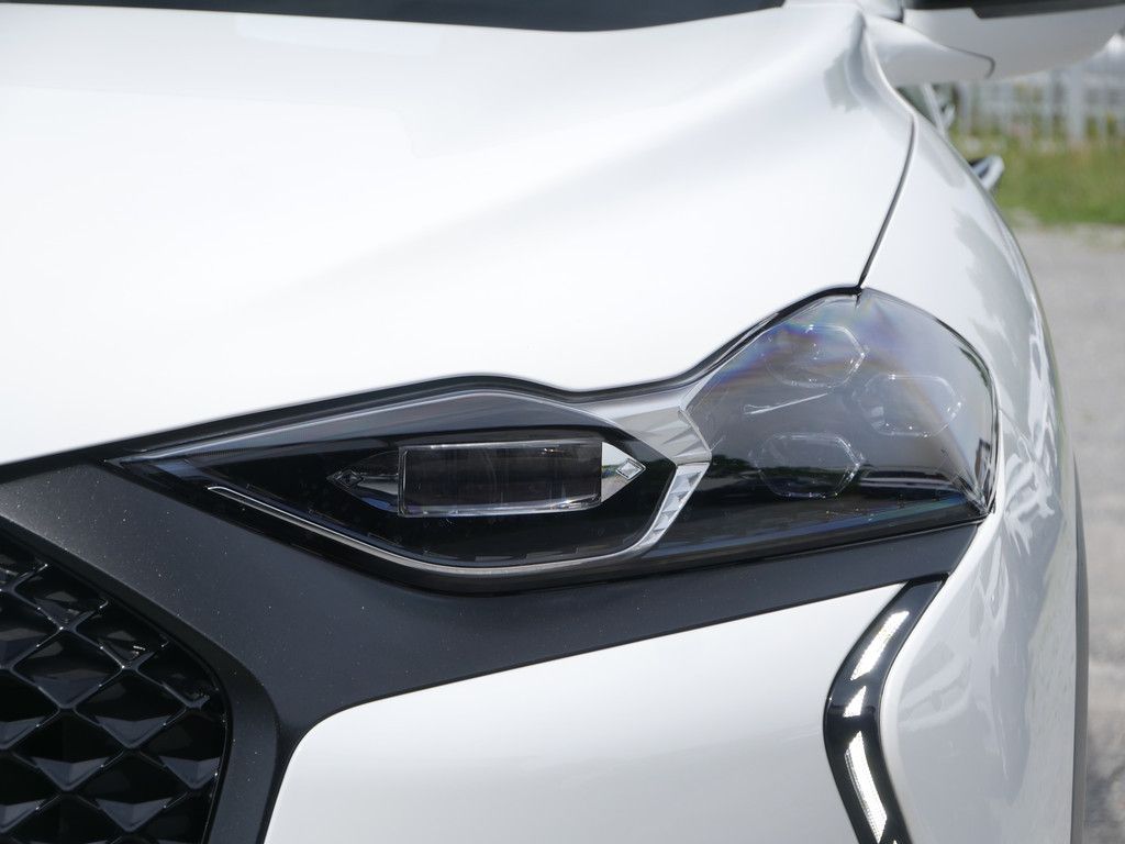 DS Automobiles DS 3 Crossback E-Tense Perfomance Line+ ACC HUD