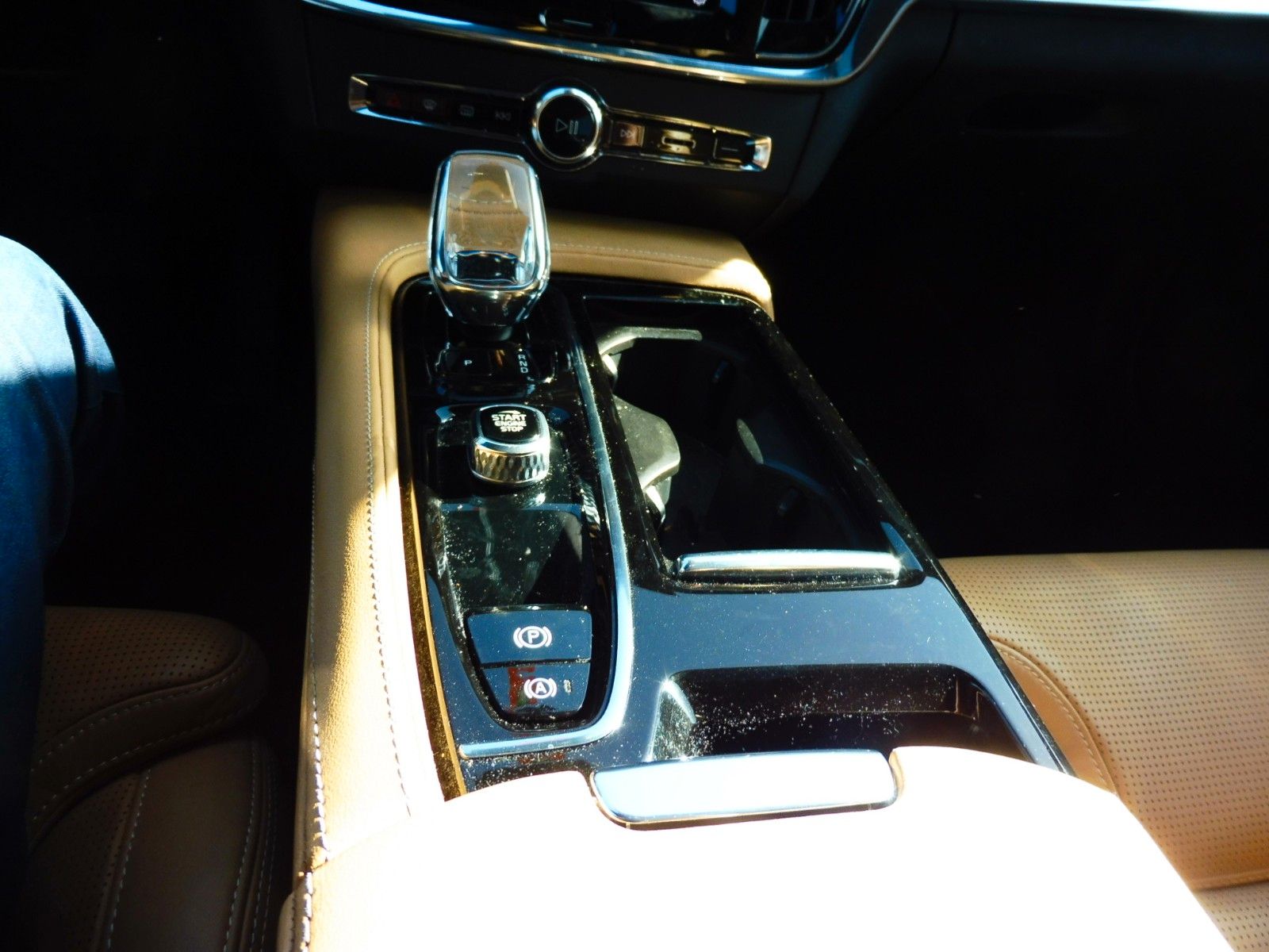 Volvo S90 Lim. Ultimate Dark Recharge Plug-In Hybrid A