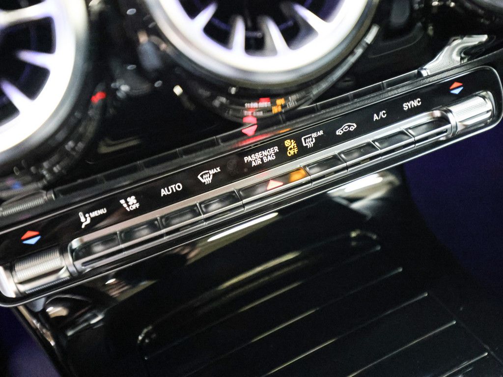 Mercedes-Benz CLA 250 SB 4M AMG Sport Premium - Samsaru's Car Outlet