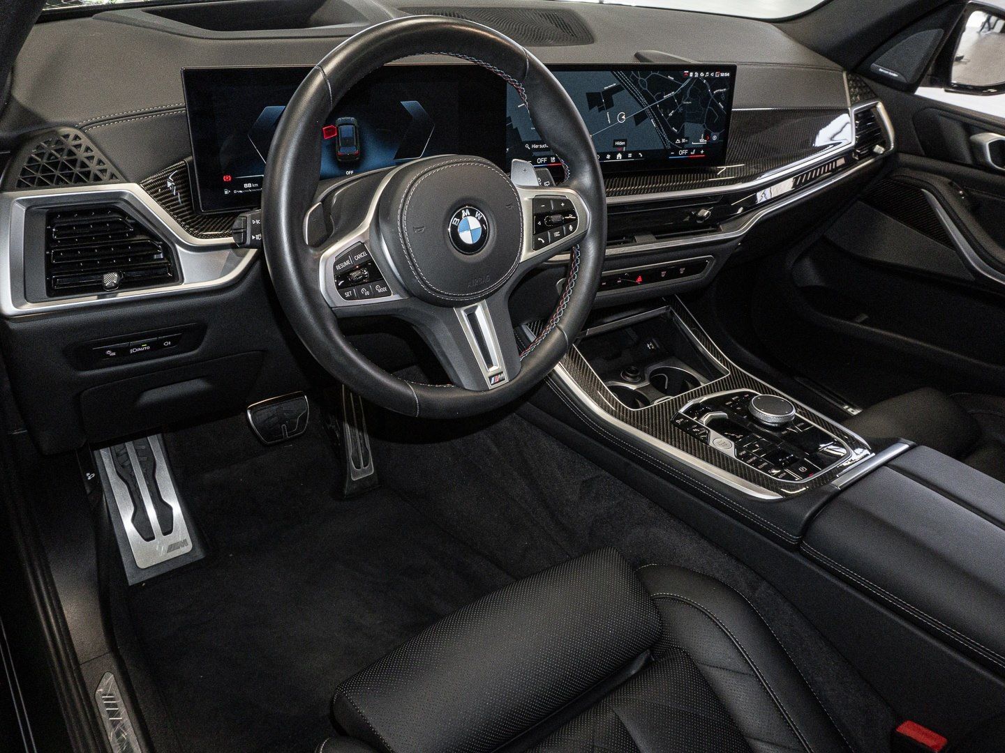 BMW X5 M60i xDrive INDIVIDUAL AHK PANO Sthzg Harman/