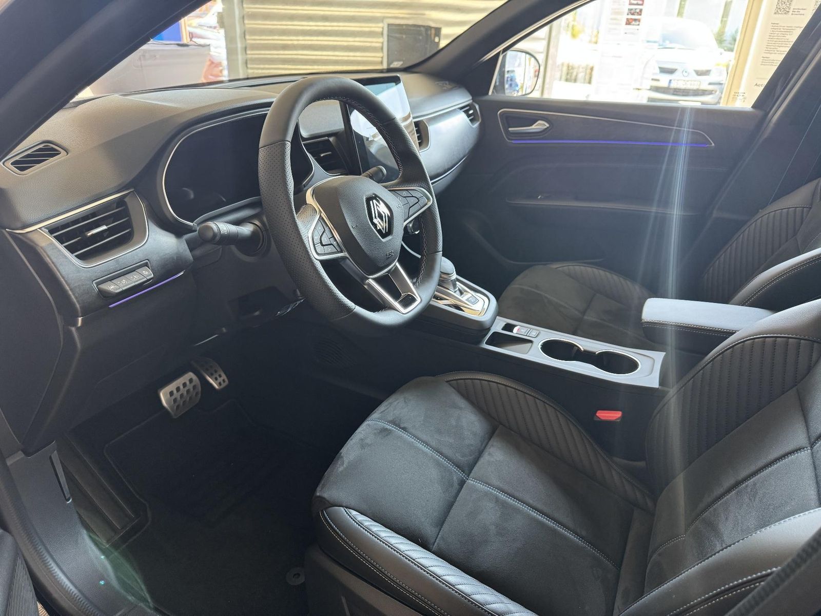 Renault Arkana ESPRIT ALPINE Full Hybrid - Samsaru's Car Outlet