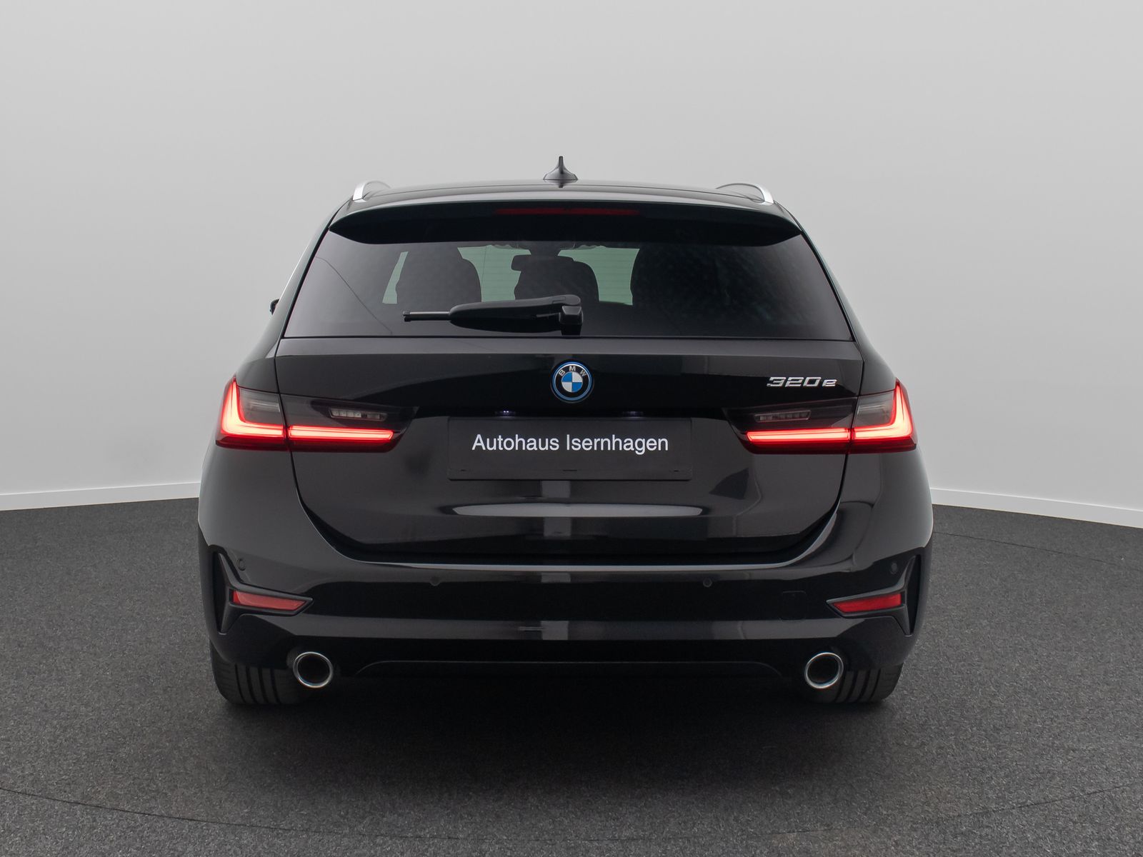 BMW 320e Sport Line - Samsaru's Car Outlet