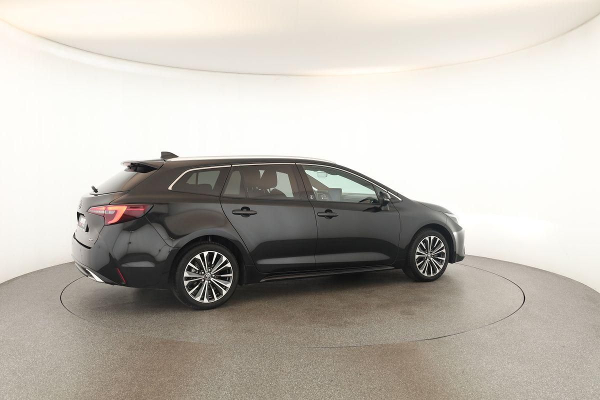 Toyota Corolla Touring Sports 2.0 CVT Team D Navi Kam