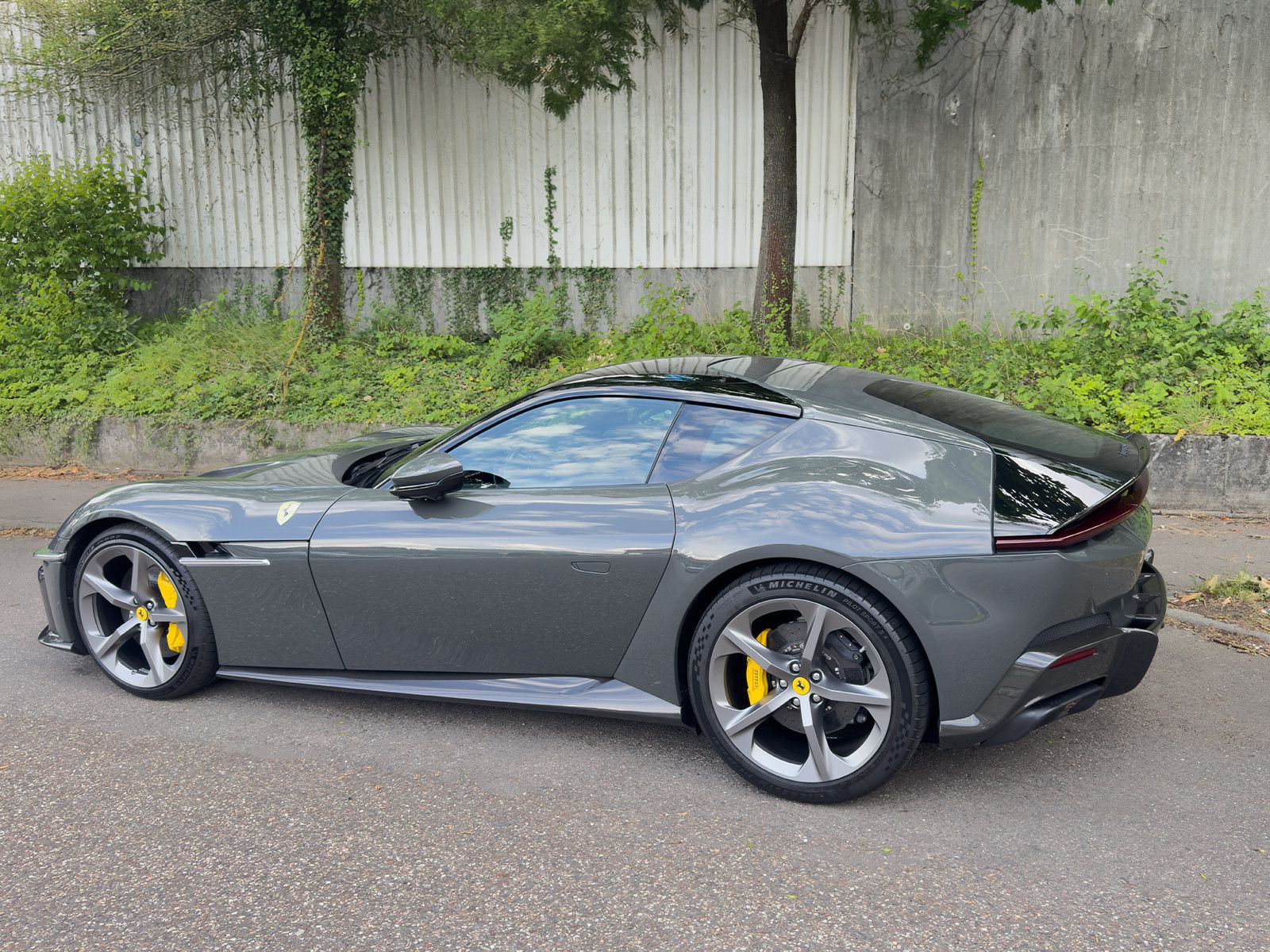 Ferrari Andere 12 Cilindri - Samsaru's Car Outlet