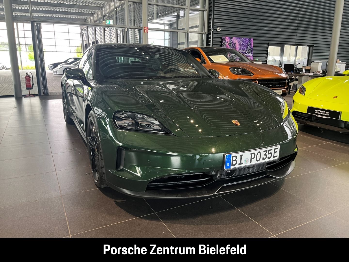 Porsche Taycan 4S LED-Matrix BOSE Panorama Luftfederung