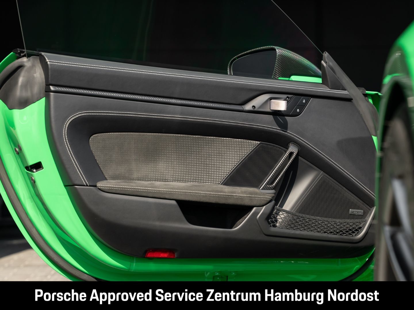 Porsche 992 (911) GT3 RS - Samsaru's Car Outlet