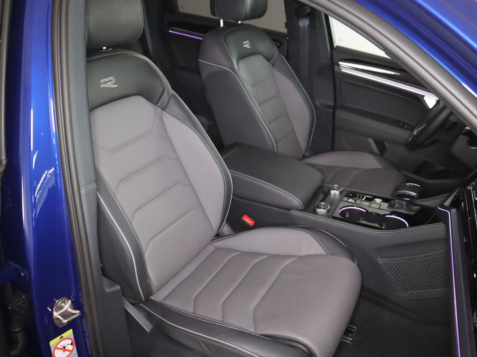 Volkswagen Touareg R-Line Black Style 3.0TDI 497,-ohne Anza