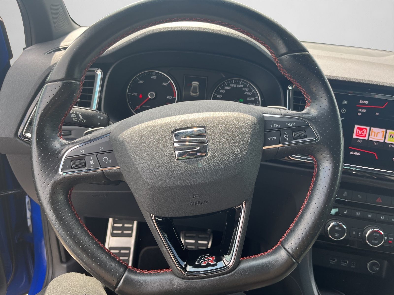 Seat Ateca 2.0 TDI DSG FR AHK NAVI PANORAMA SHZ