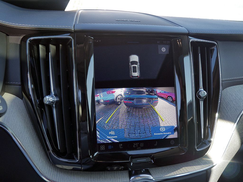 Volvo XC60 T8 Recharge Inscription FACEL. STANDHZ LED