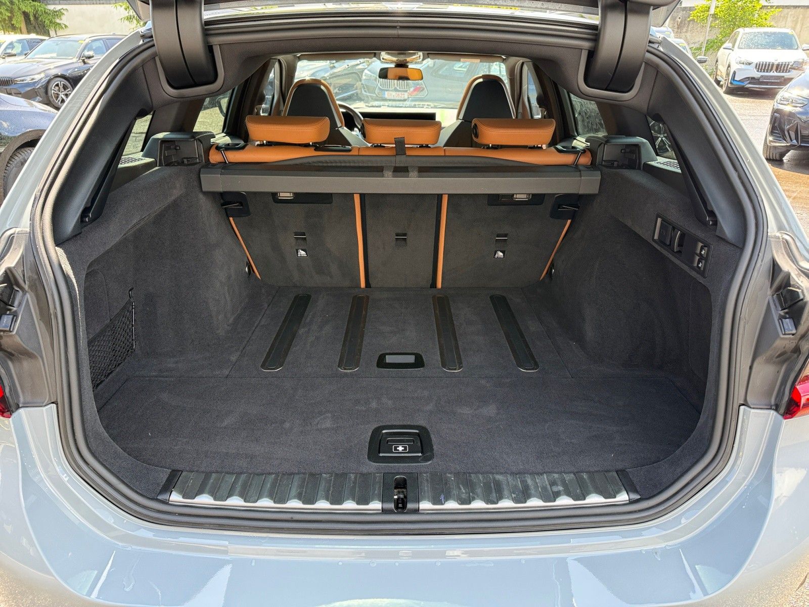 BMW 320d xDrive M Sport - Samsaru's Car Outlet