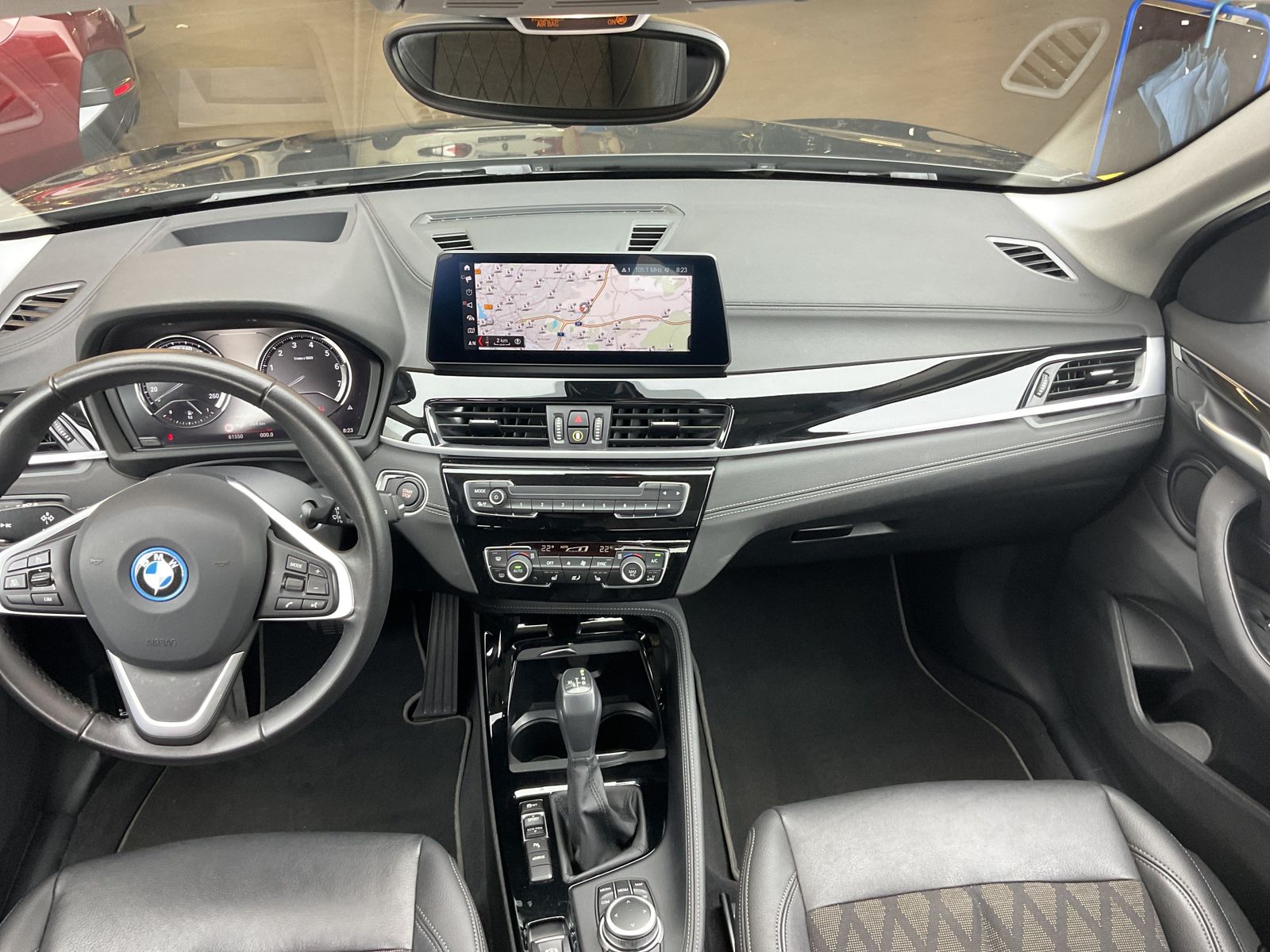 BMW X1 xDrive25e - Samsaru's Car Outlet