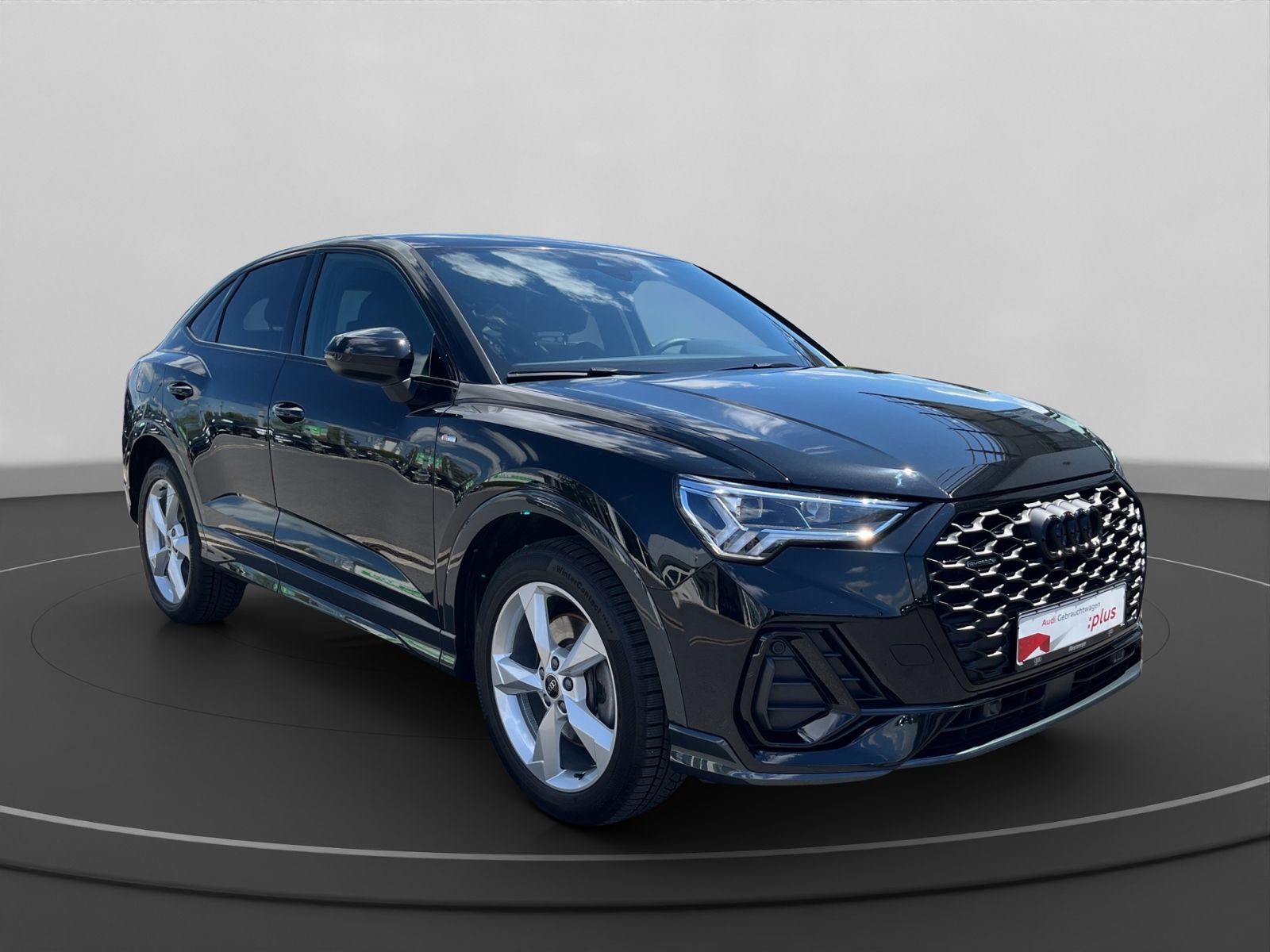 Audi Q3 Sportback 40 TFSI quattro S line - Samsaru's Car Outlet