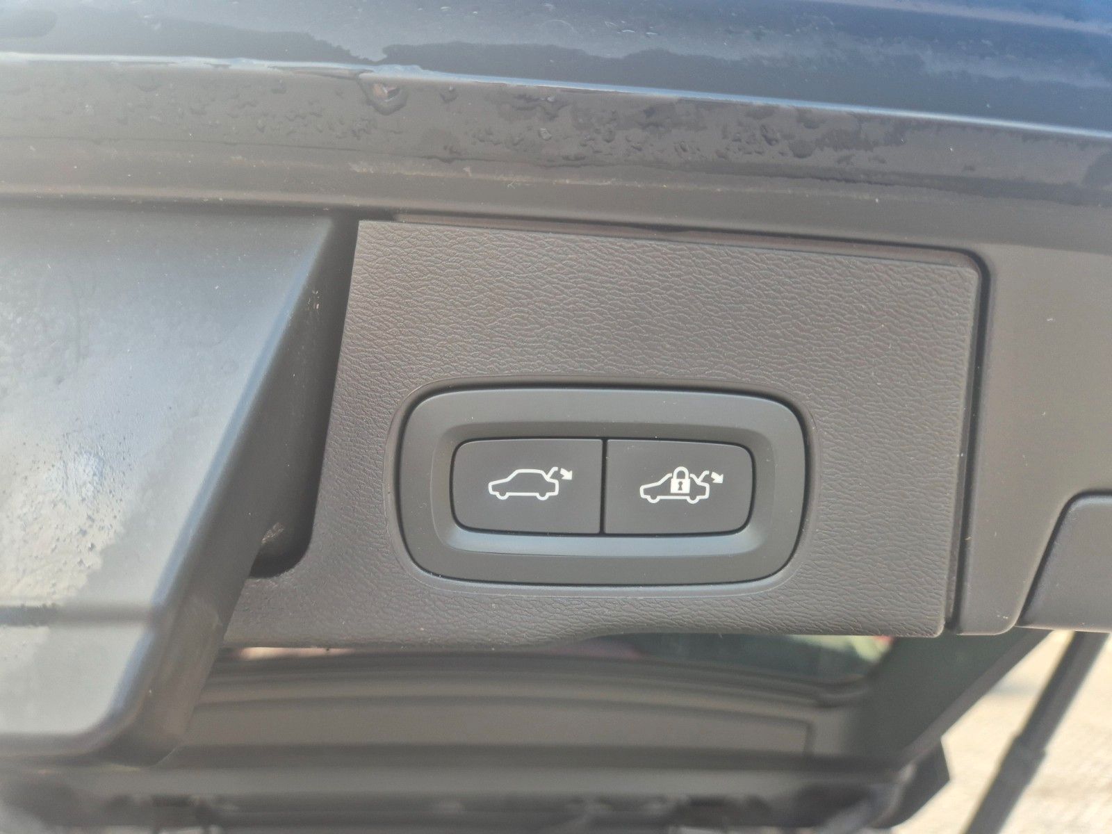 Volvo XC60 Inscription Recharge Plug-In Hybrid AWD