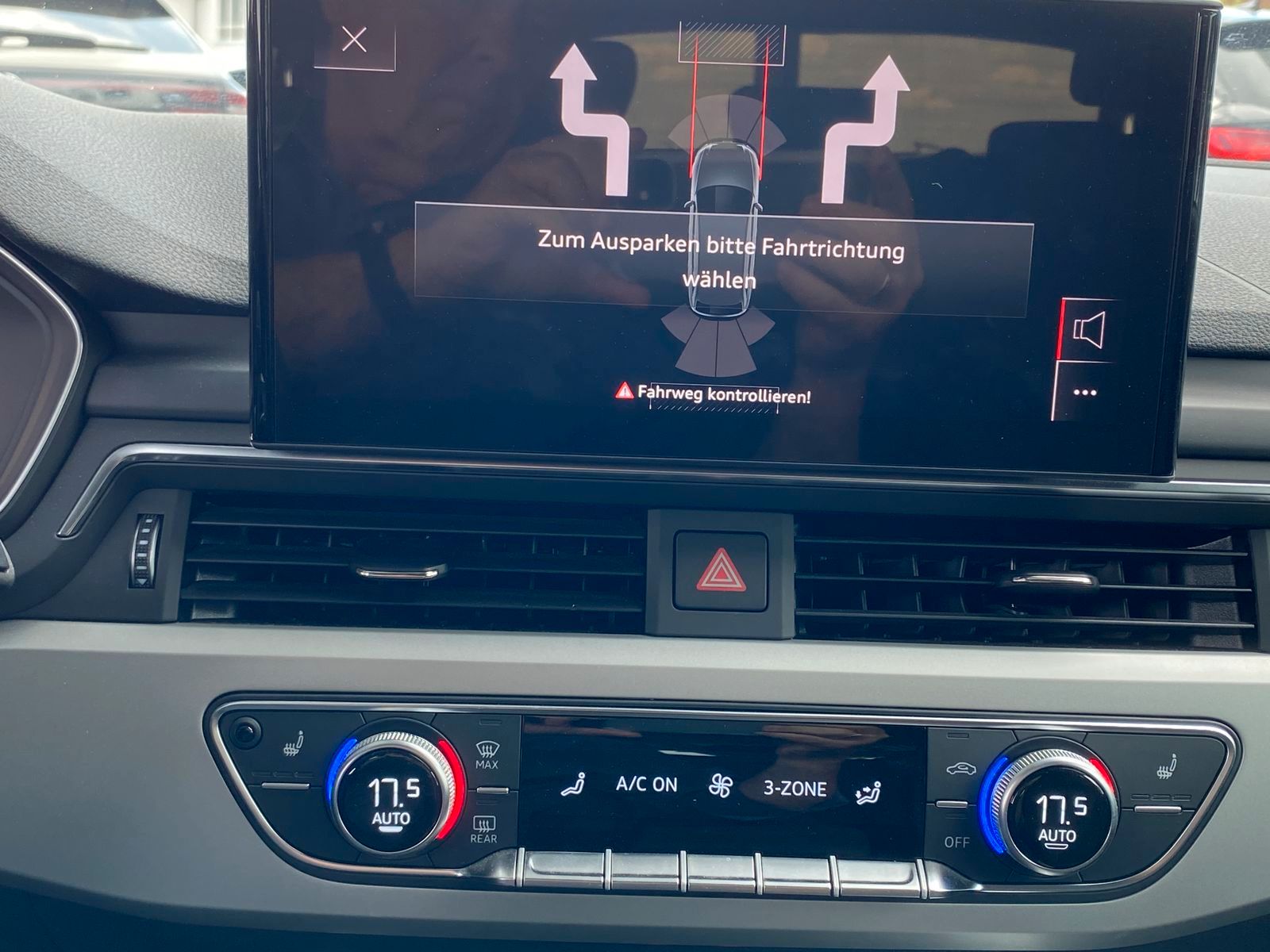 Audi A4 Avant 45 TFSI quattro S line competition +...
