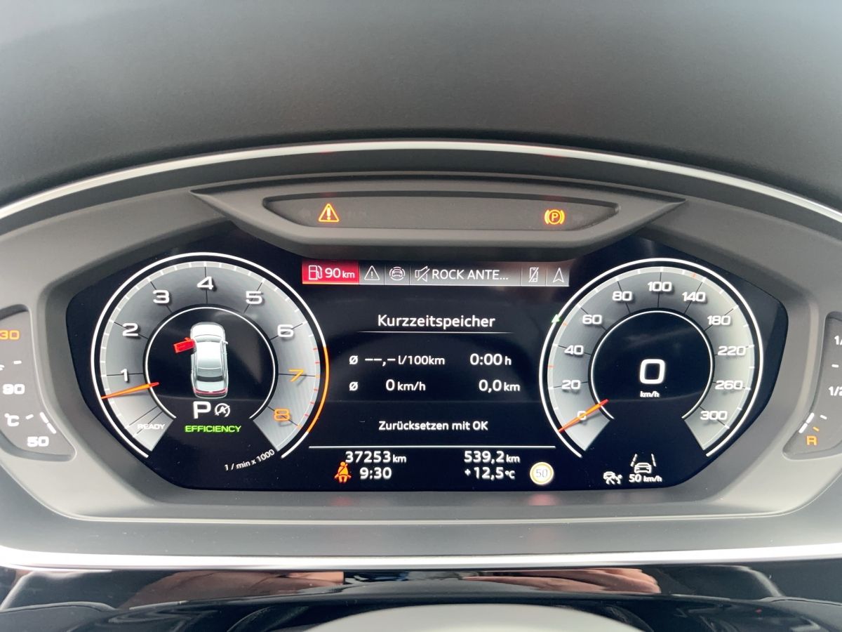 Audi A8 55 TFSI quattro - Samsaru's Car Outlet